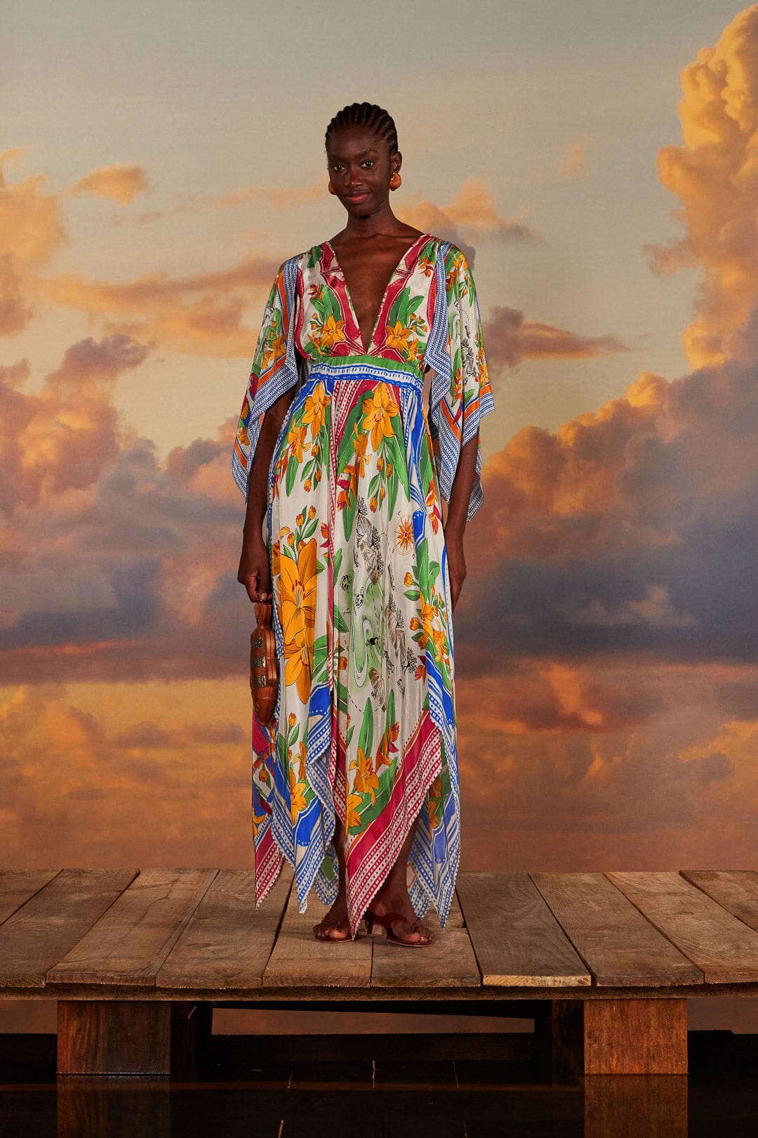 Off-White Tropical Destination Kimono Sleeve Midi Dress – FARM Rio