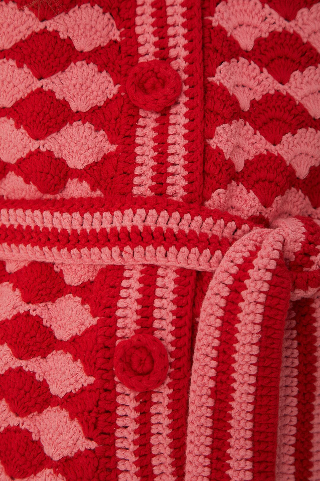 Cardigan au crochet en point d'éventail
