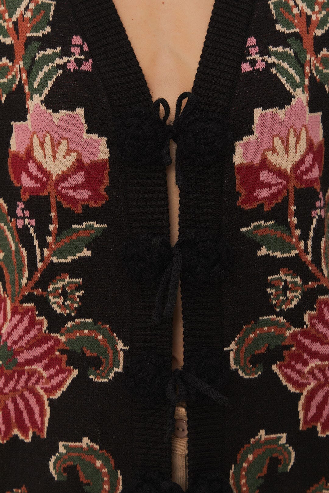 Cardigan mi-long en tricot noir Ravenala