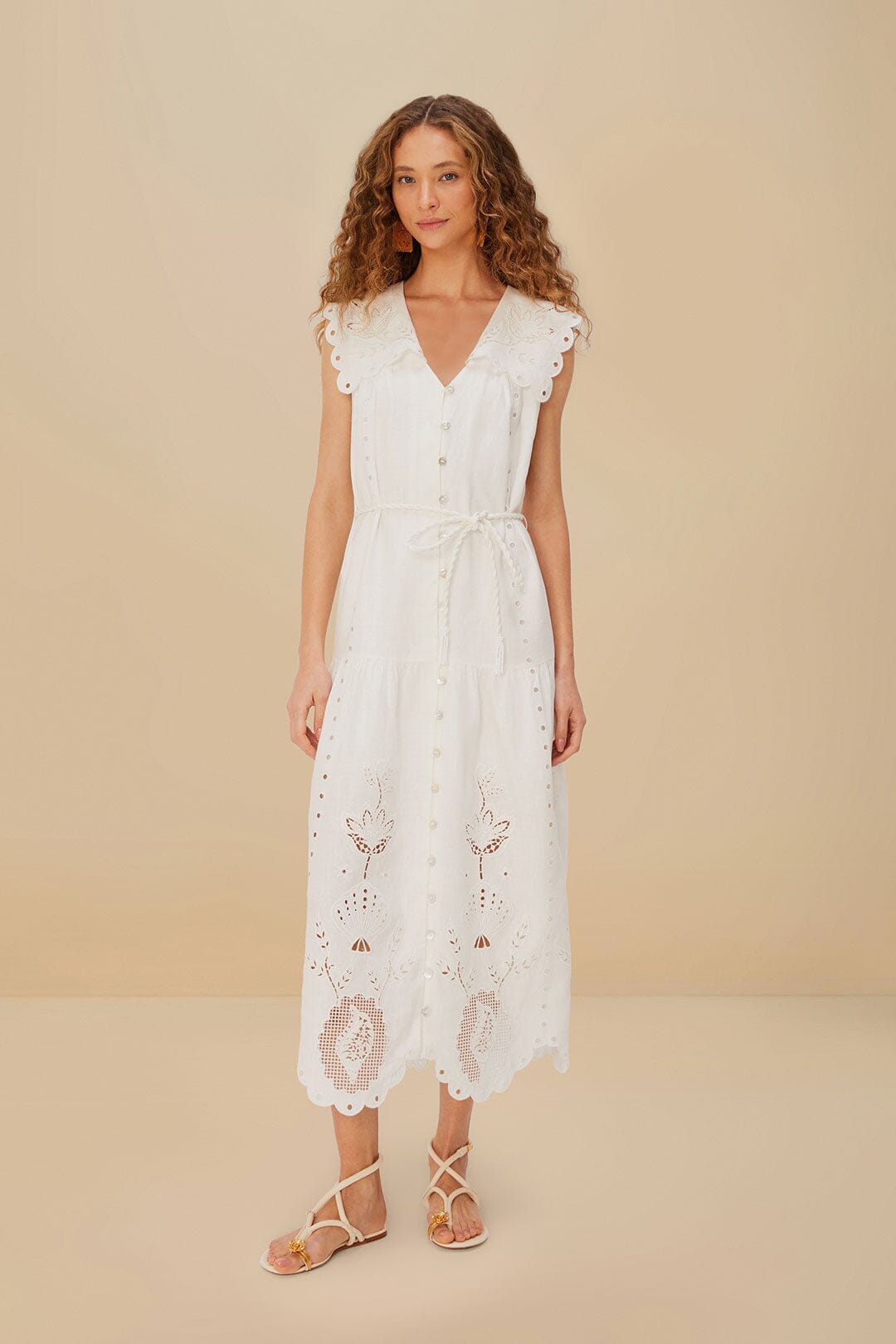 Off-White Sleeveless Maxi Dress FARM Rio Off-White Sleeveless Maxi Dress FARM Rio
