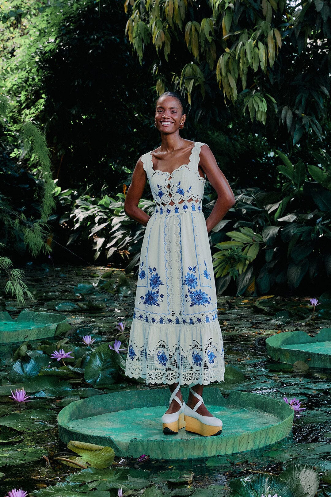 Off-White Richelieu Sunflower Midi Dress FARM Rio Off-White Richelieu Sunflower Midi Dress FARM Rio