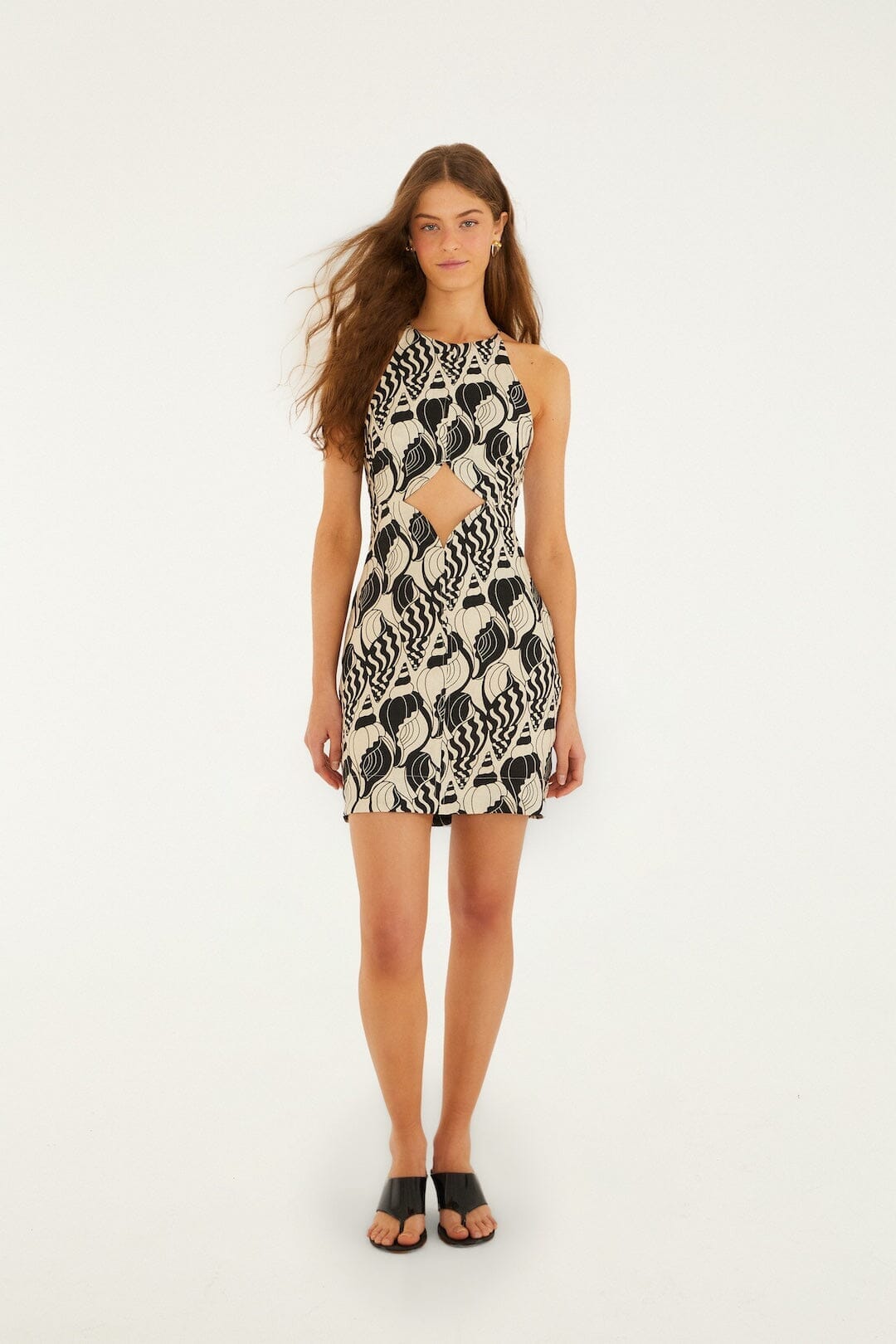 Robe courte Seashell Serenade Sand à découpe diamant