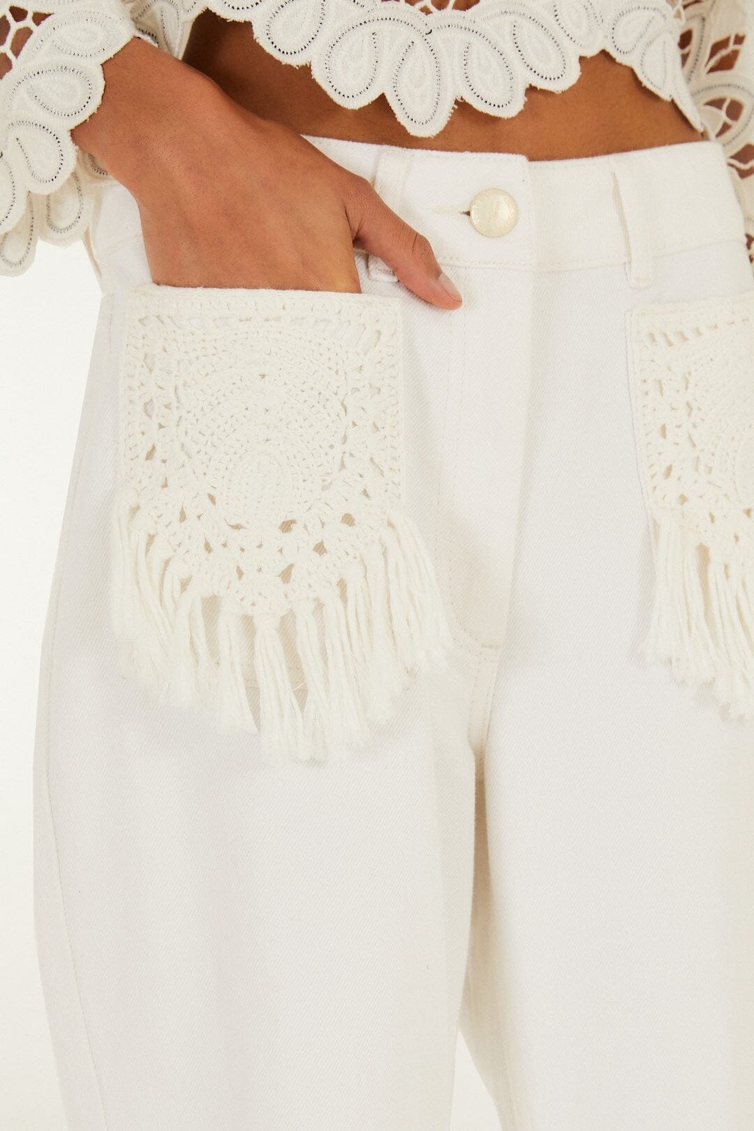Pantalon en sergé avec poches et franges