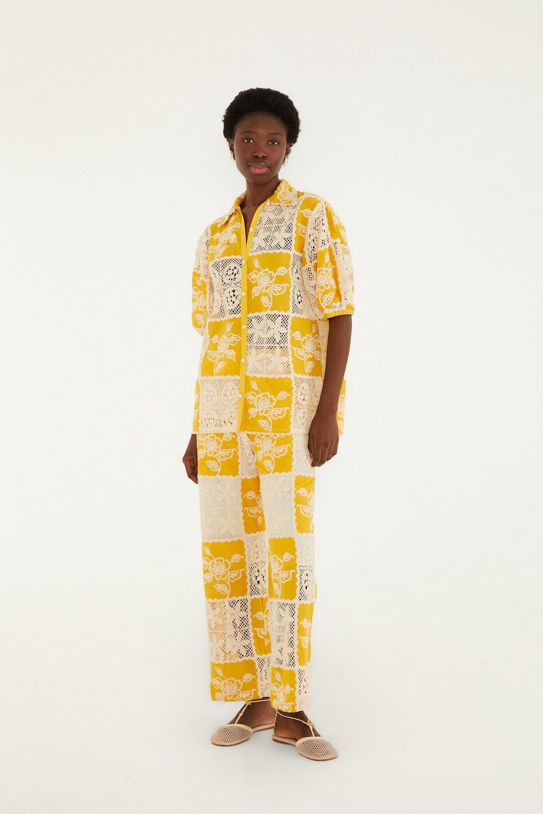 Kurzarmhemd aus Spitze