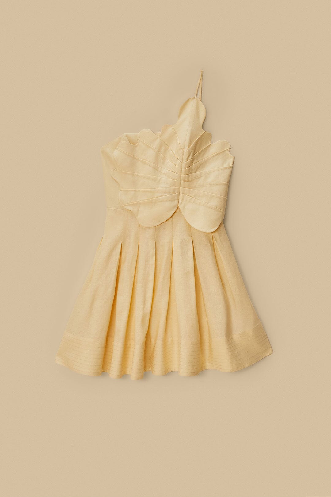 Robe courte Lea blanc cassé en LENZING™ ECOVERO™ Euroflax™