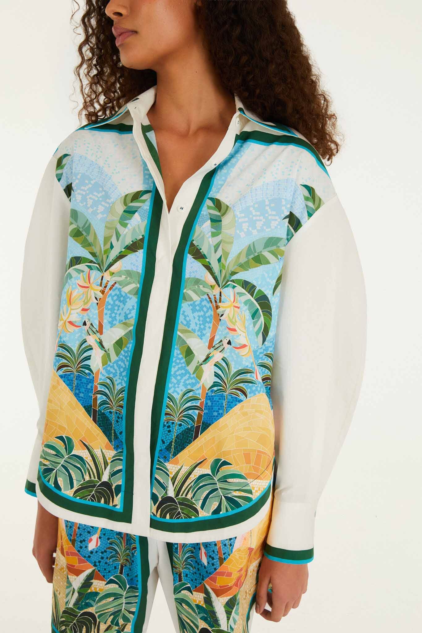 FARM Rio model wearing the Multicolor Rio Mosaic Collared Buttoned Shirt