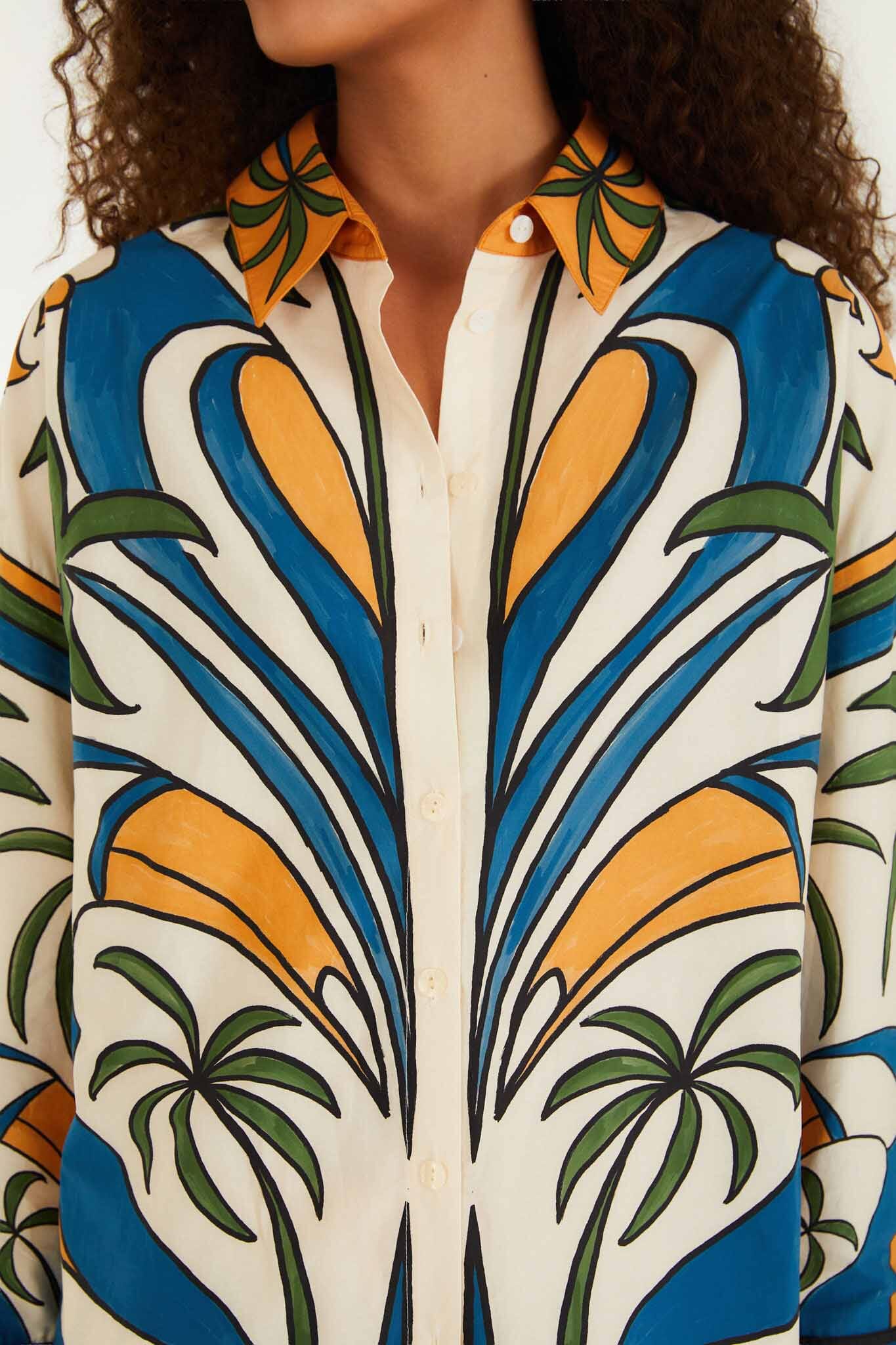 FARM Rio model wearing the Multicolor Tropical Graphic Collared Buttoned Shirt
