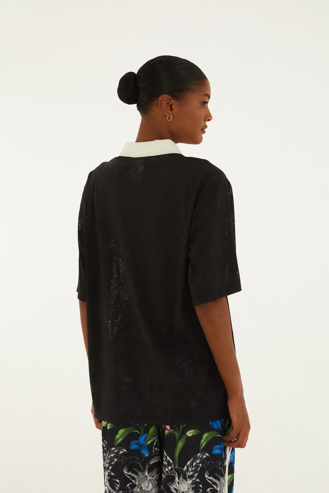T-shirt Adidas in pizzo nero