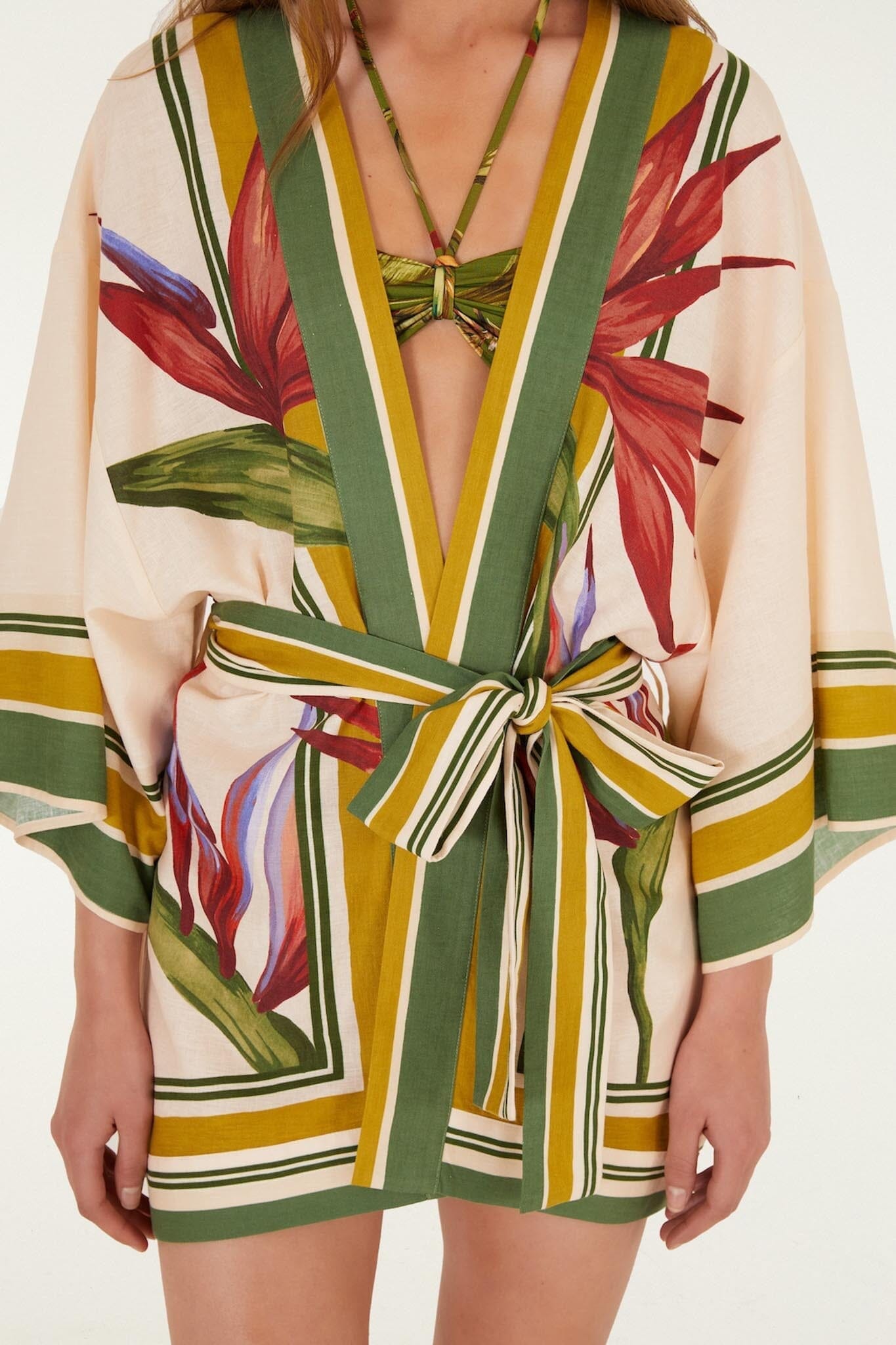 Light Blush Strelitzia Kimono