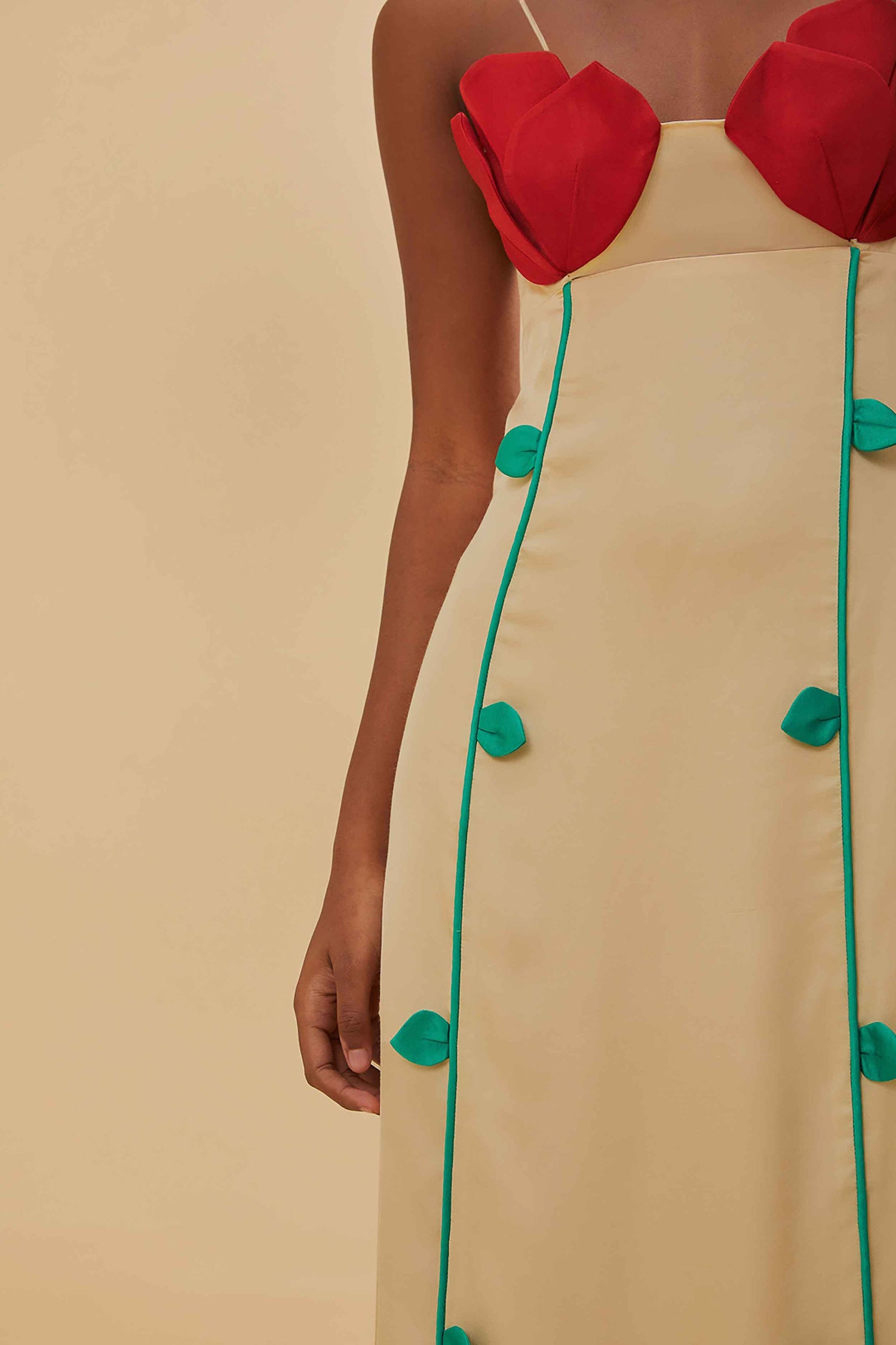 farm rio rose shaped bodice sleeveless maxi dress Rose Detailed Sleeveless Dress
