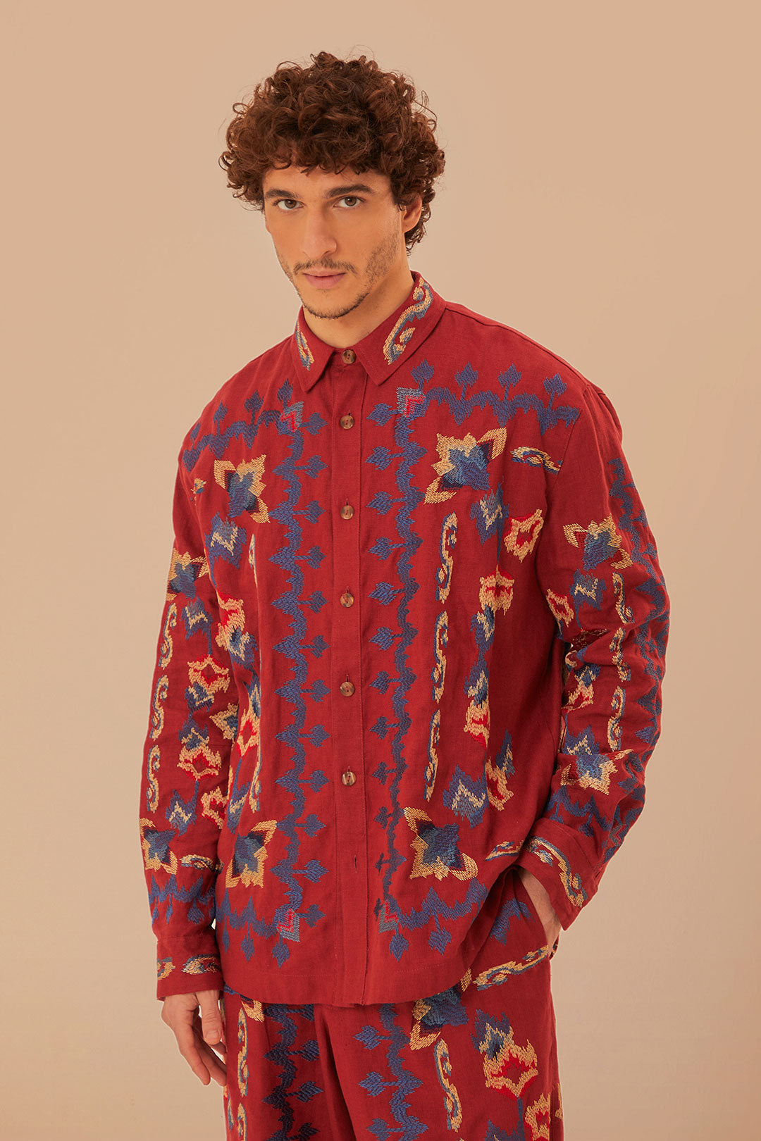 Chemise jacquard à broderie florale rouge