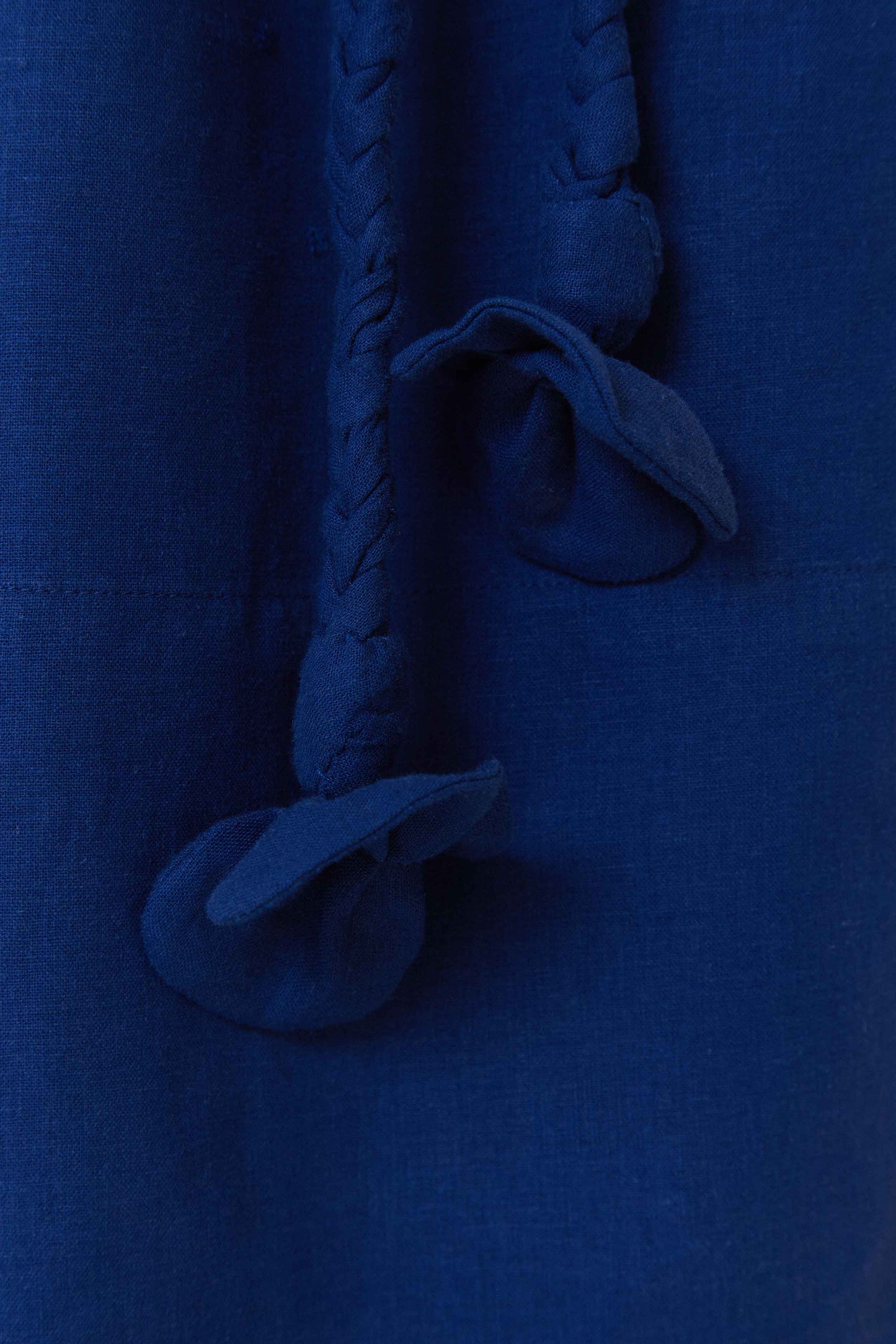 Robe longue bleu marine à une épaule feuille Lenzing™ Ecovero™ Euroflax™