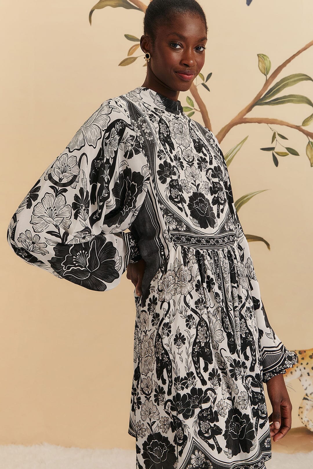 Off-White Flower Leopards Mini Dress – FARM Rio