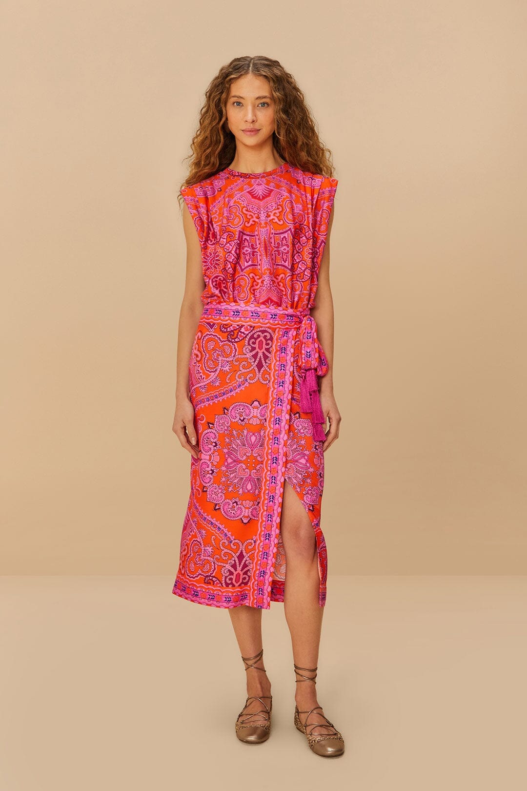 Jupe midi en viscose LENZING™ ECOVERO™ à motif cachemire rouge