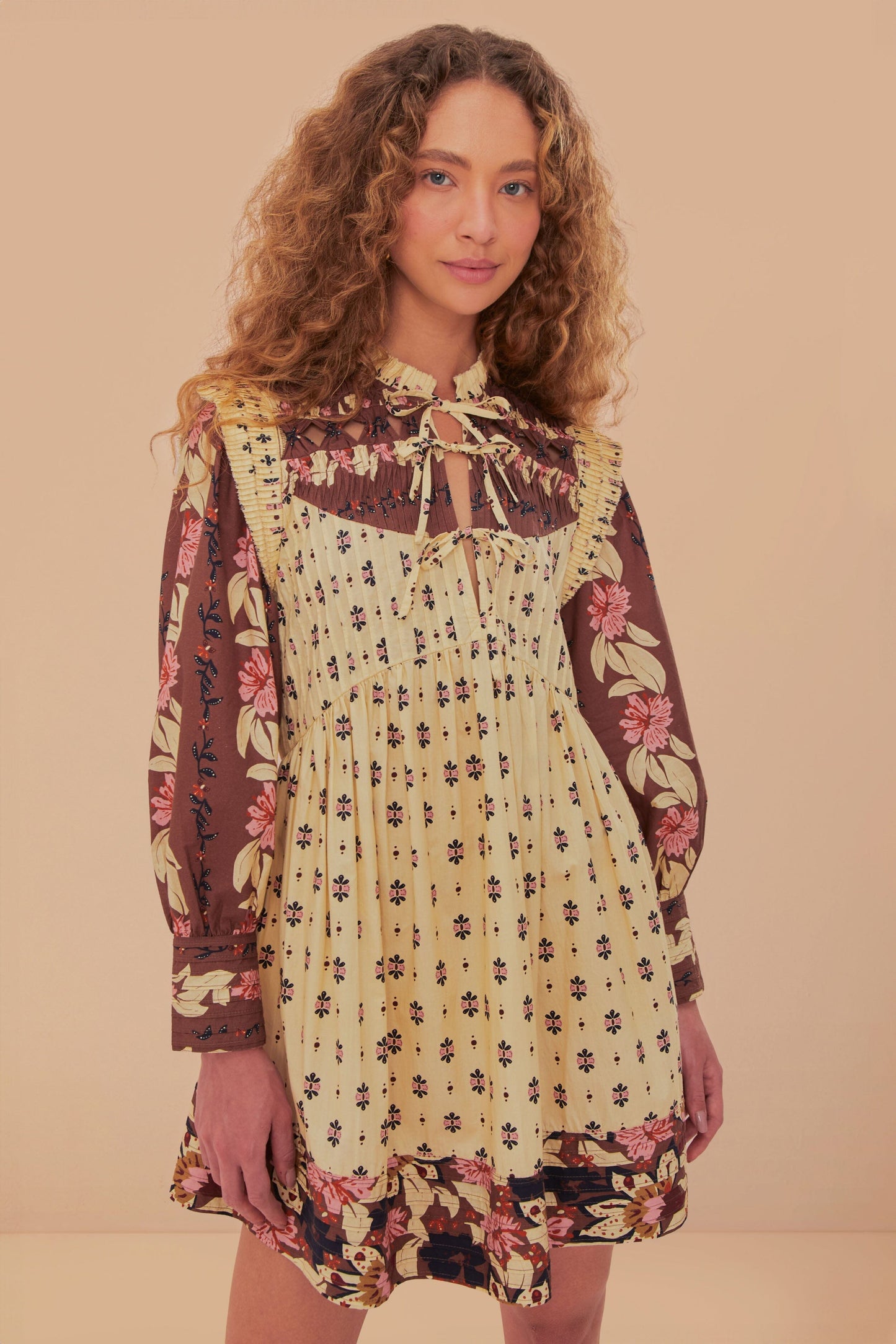 beige ainika floral ruffle mini dress FARM Rio Beige Ainika Floral Ruffle Mini-Dress