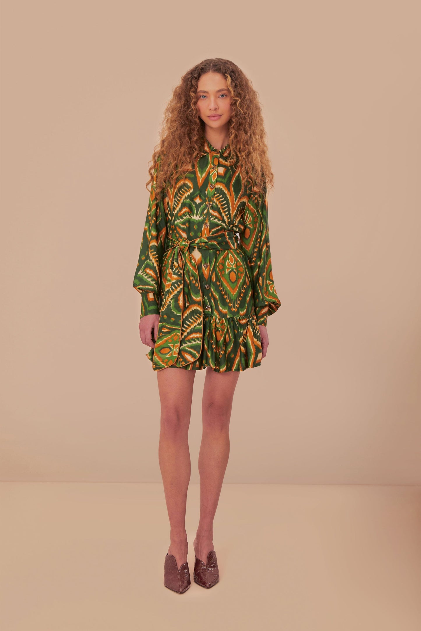 Mini-robe en viscose LENZING™ ECOVERO™ ananas vert ikat