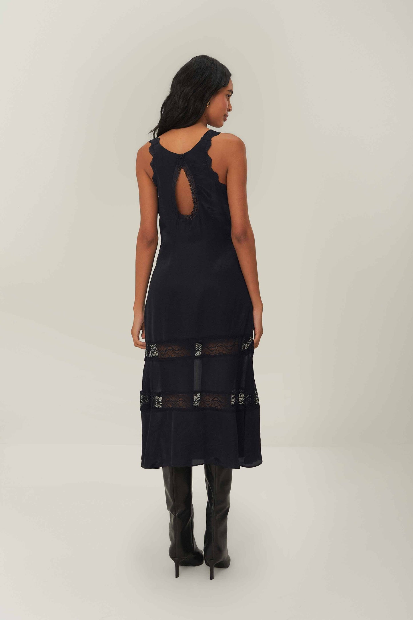 farm rio cool foliage black sleeveless maxi dress Farm Rio Cool Foliage Sleeveless Midi Dress
