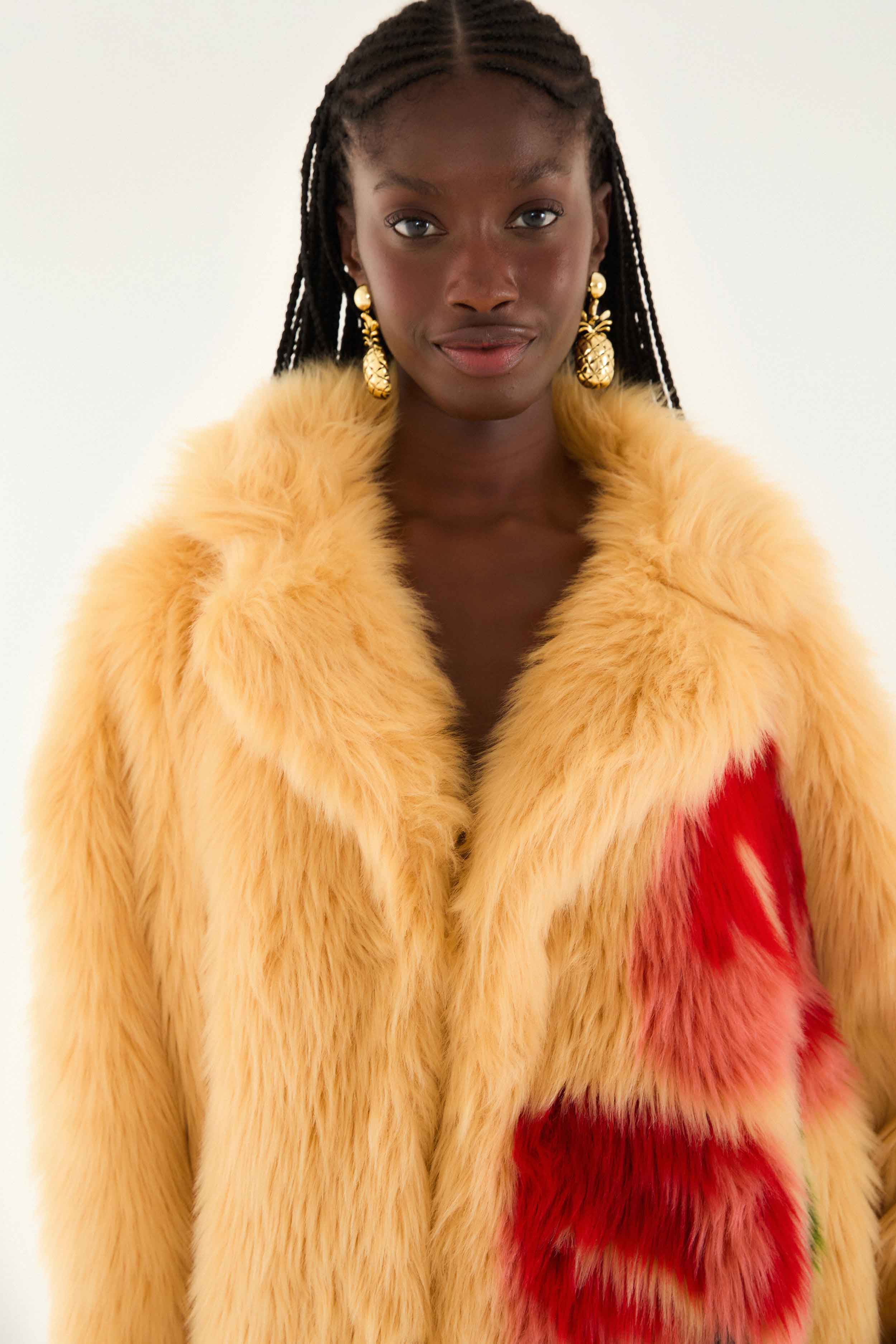 Cream Flowers Faux Fur Coat – FARM Rio