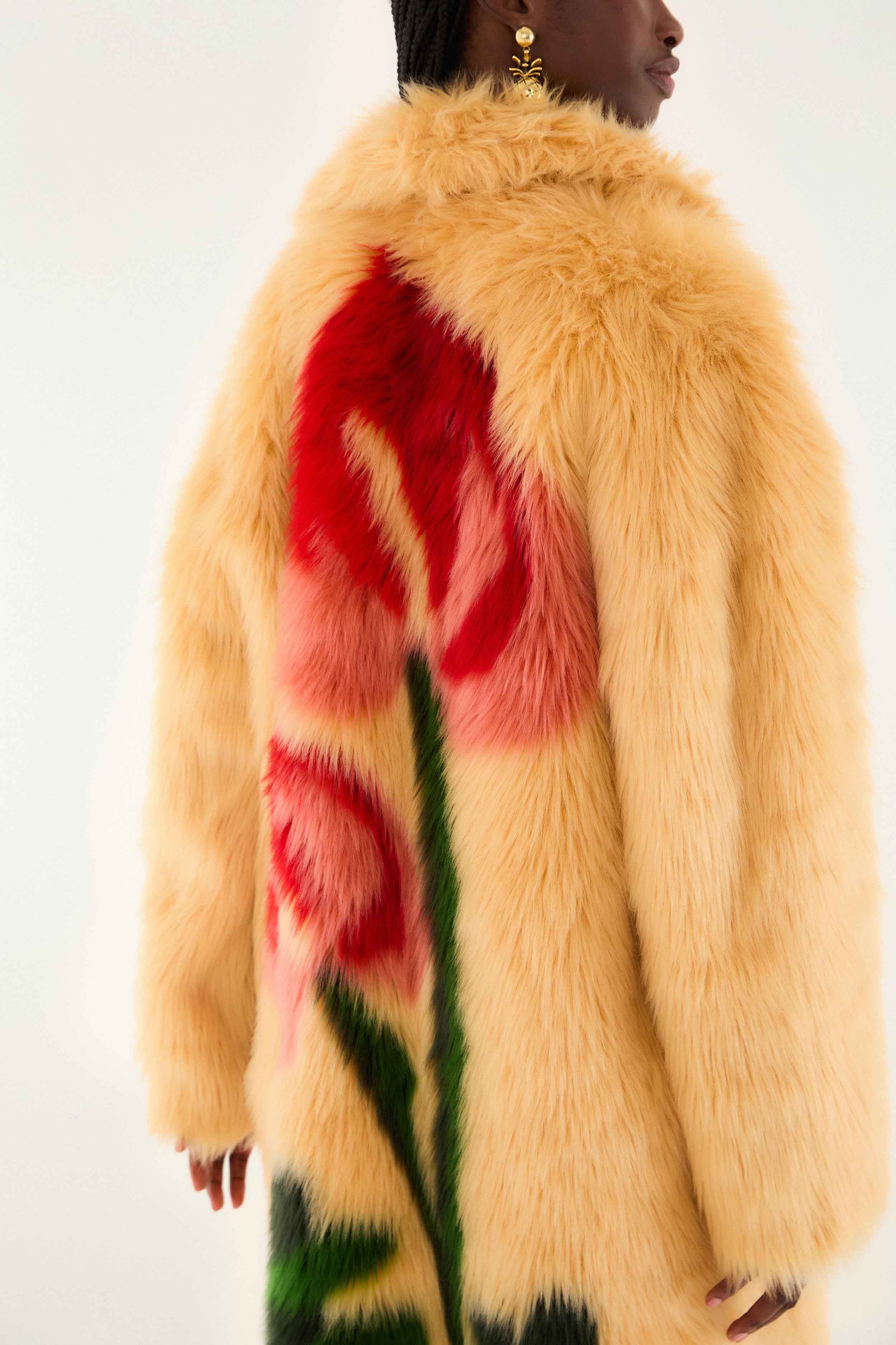 Cream Flowers Faux Fur Coat – FARM Rio