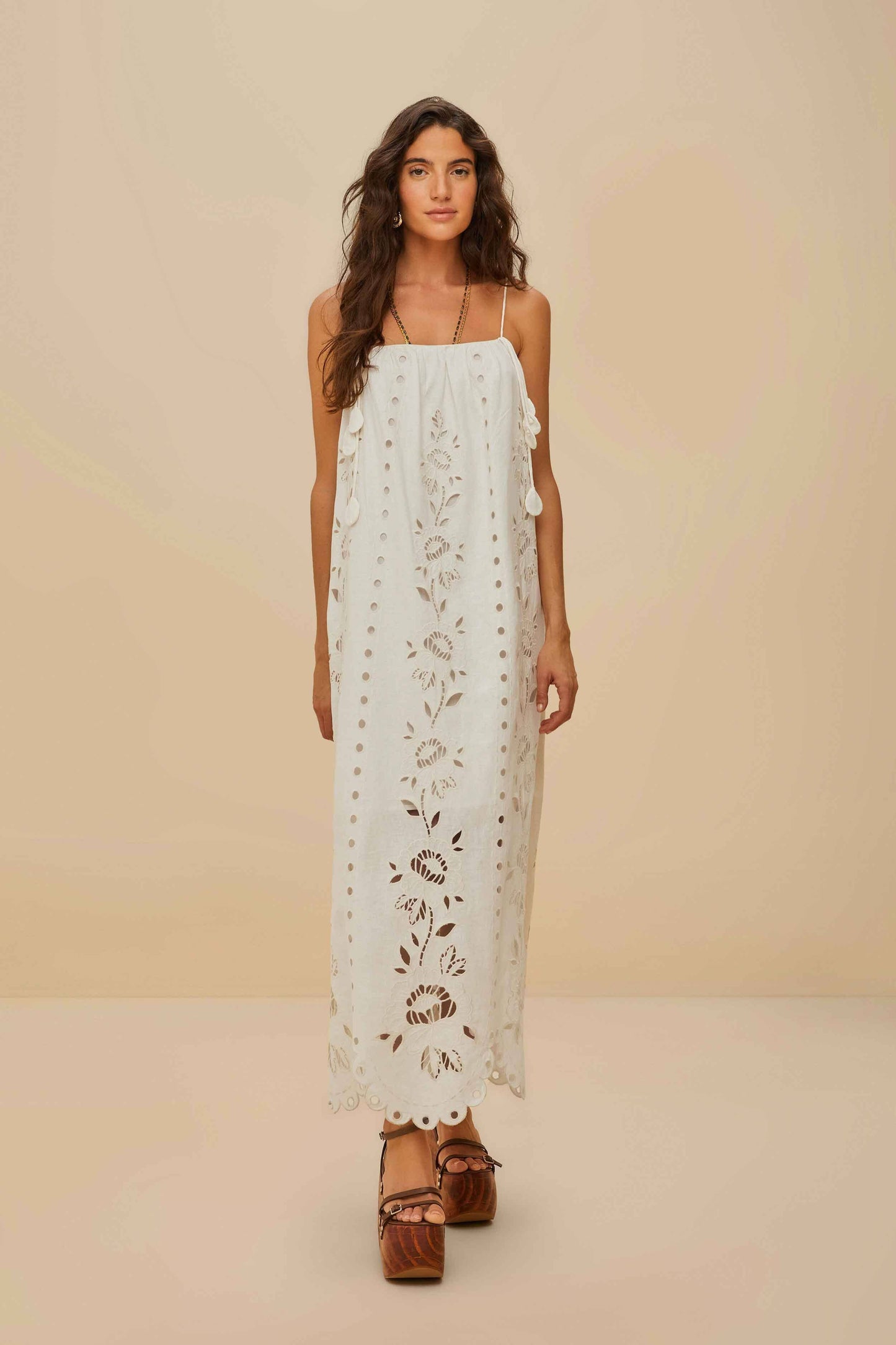 Off-White Richelieu LENZING™ ECOVERO™ Euroflax™ Maxi Dress