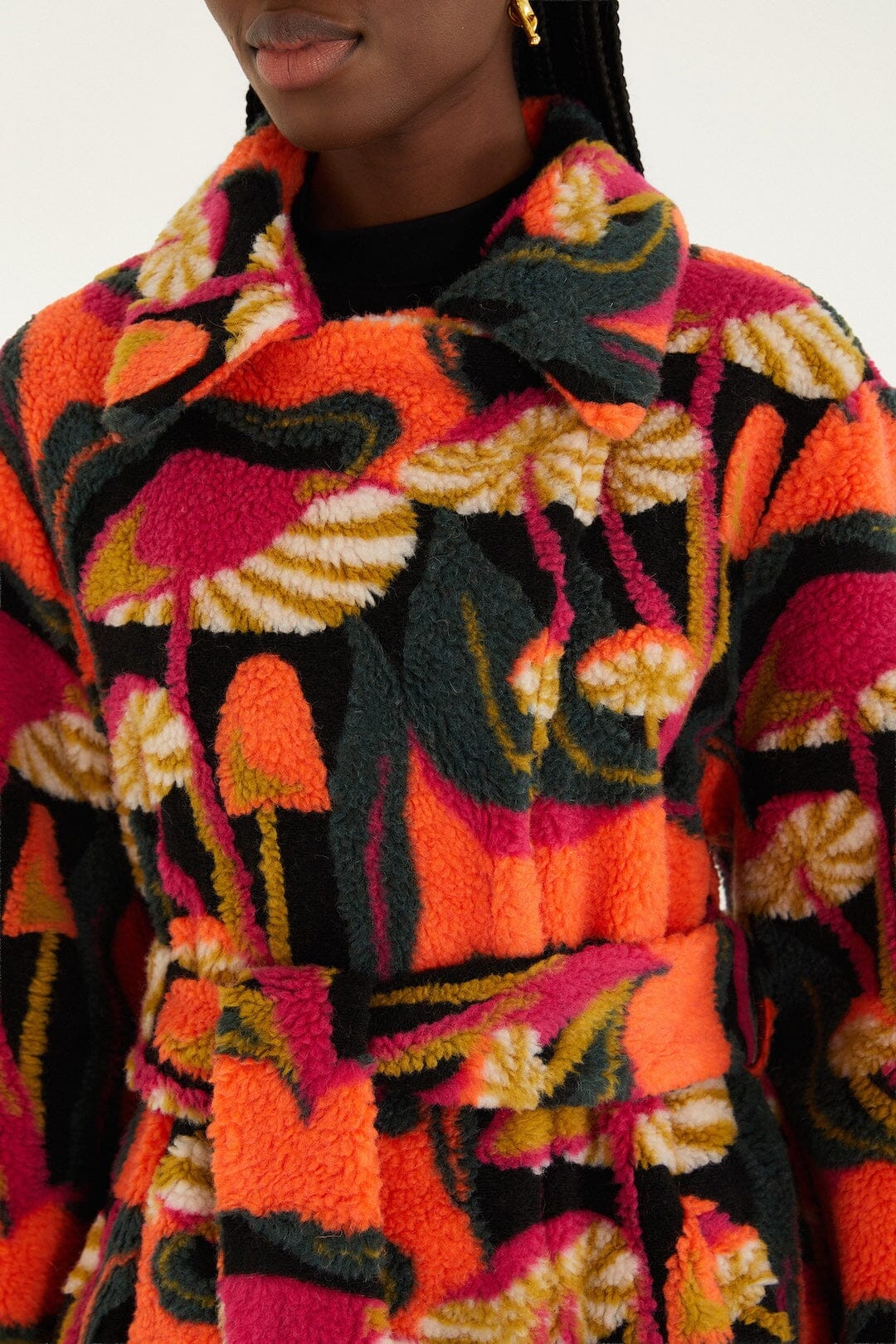 Black Wild Mushrooms Maxi Fleece Coat | FARM Rio