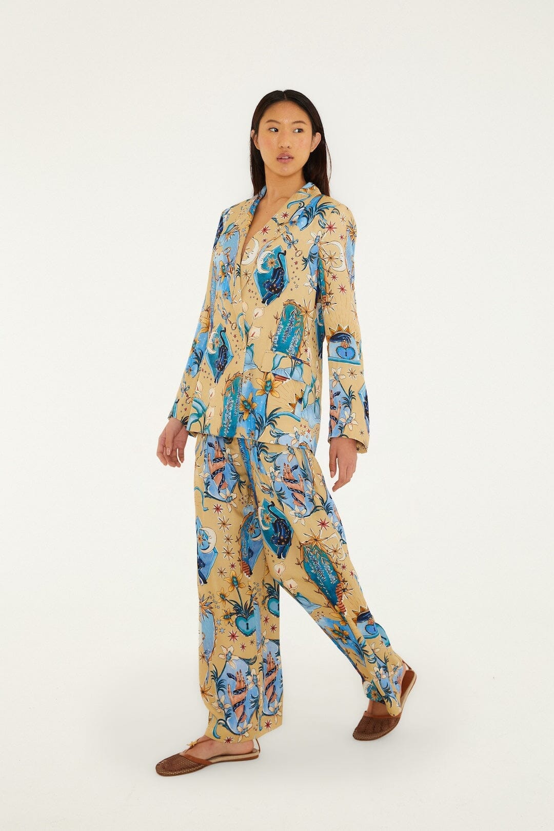 Sand Mystical Notched Lapel Lenzing Ecovero Viscose Blazer