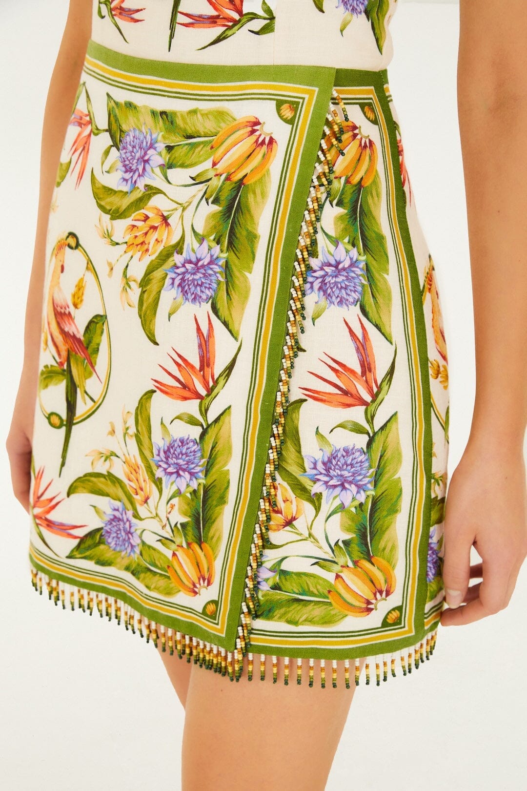 ÉCHARPE TROPICALE SABLE MINI-ROBE SANS MANCHES