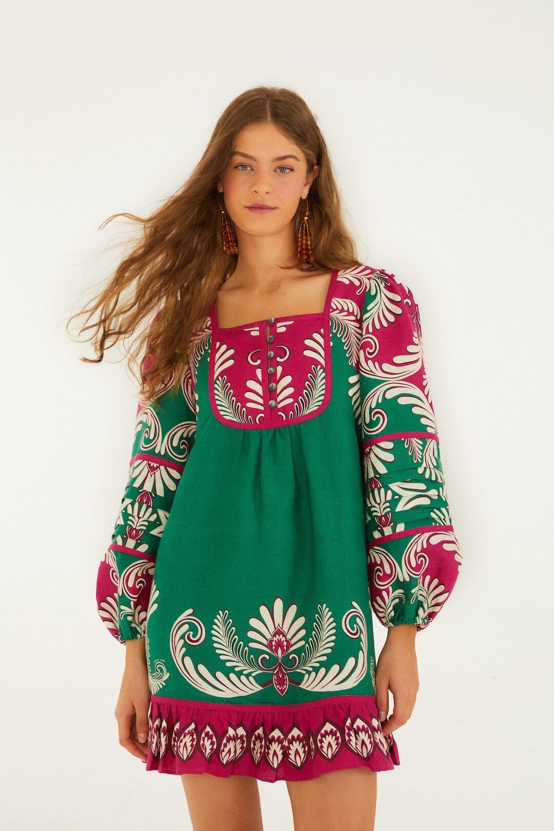 Mini-robe en lin de qualité supérieure Euroflax à manches longues et motif arabesque printanier multicolore