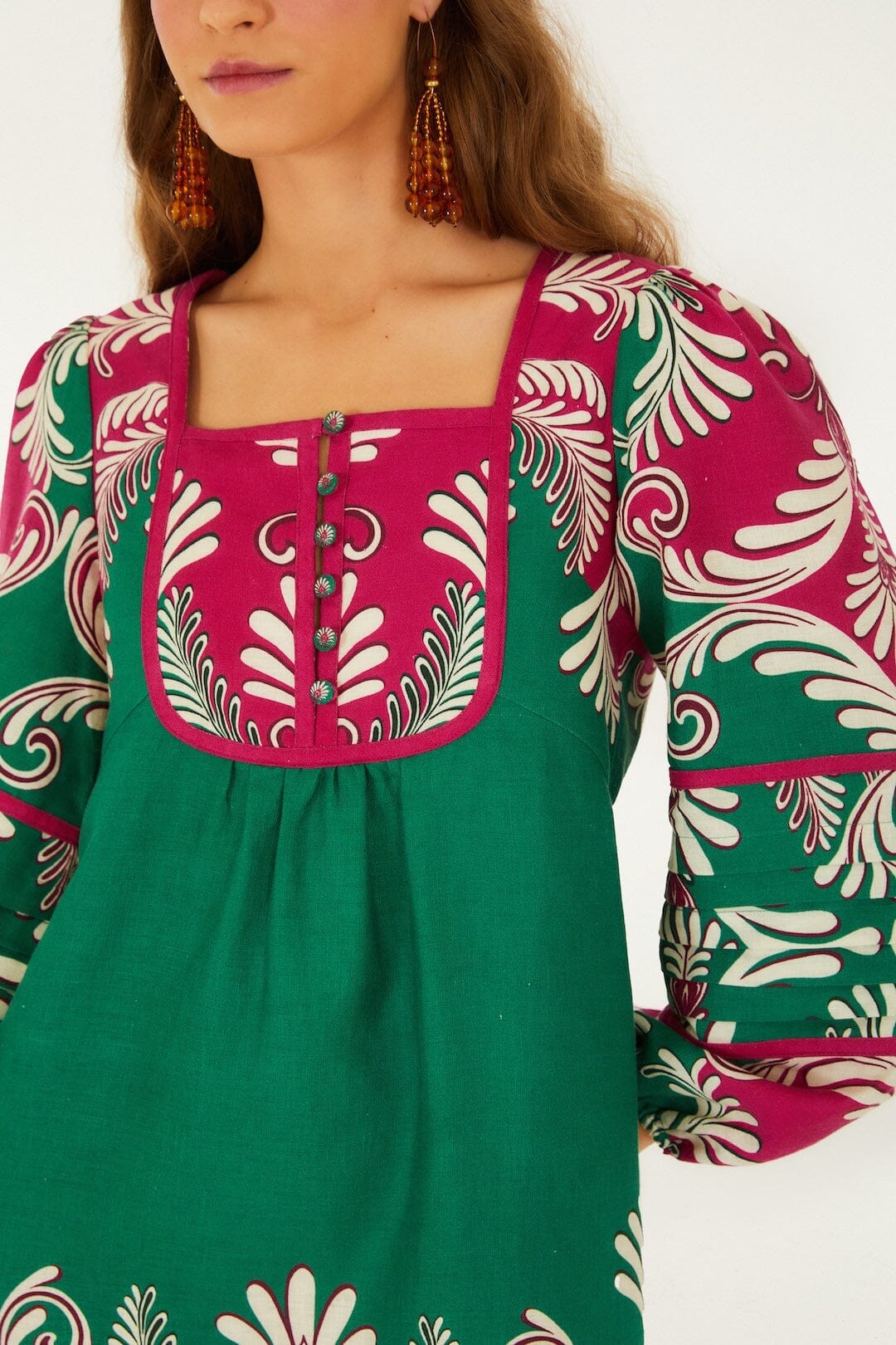 Mini-robe en lin de qualité supérieure Euroflax à manches longues et motif arabesque printanier multicolore