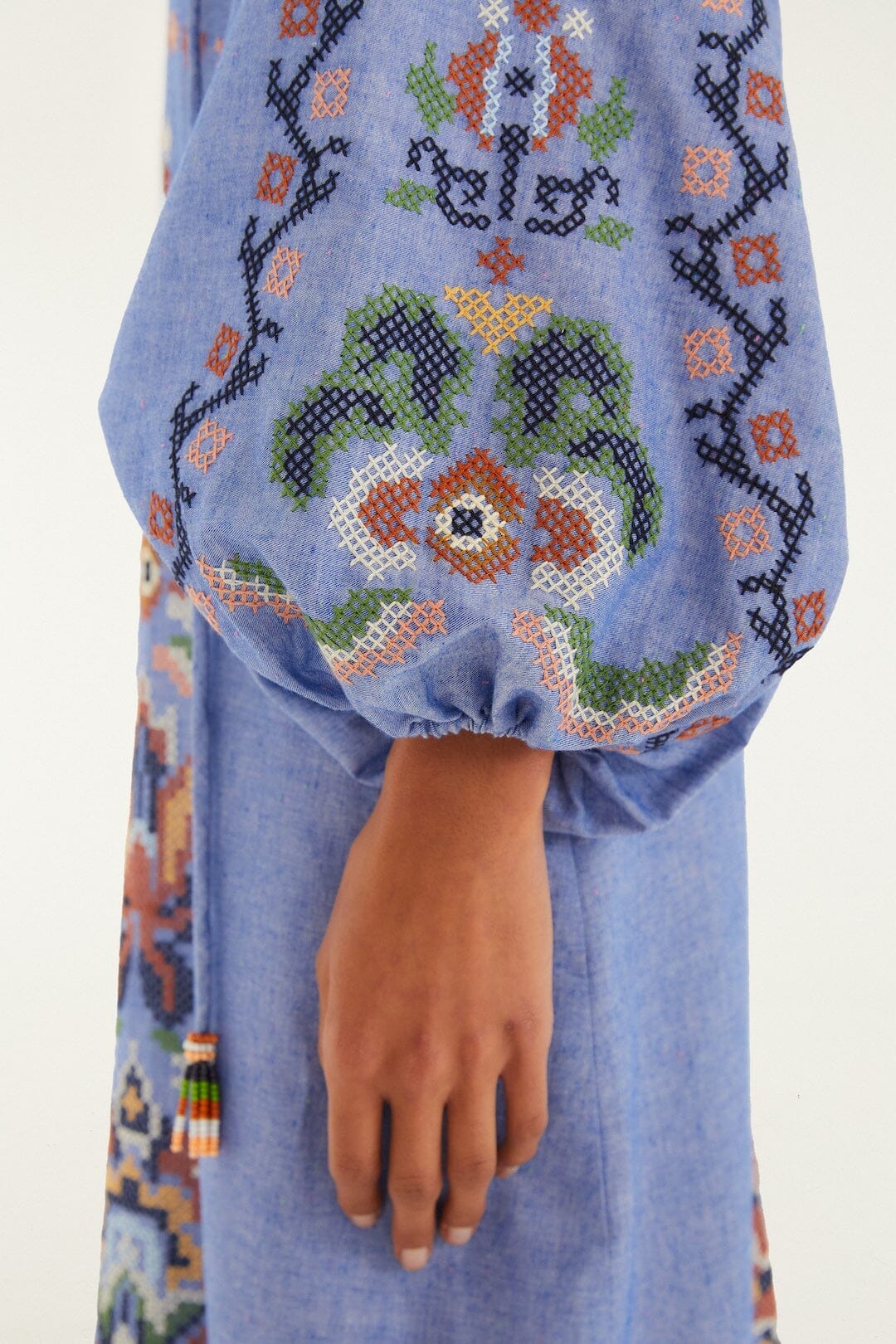 Blue Garden Tapestry Embroidered Long Sleeve Midi Dress