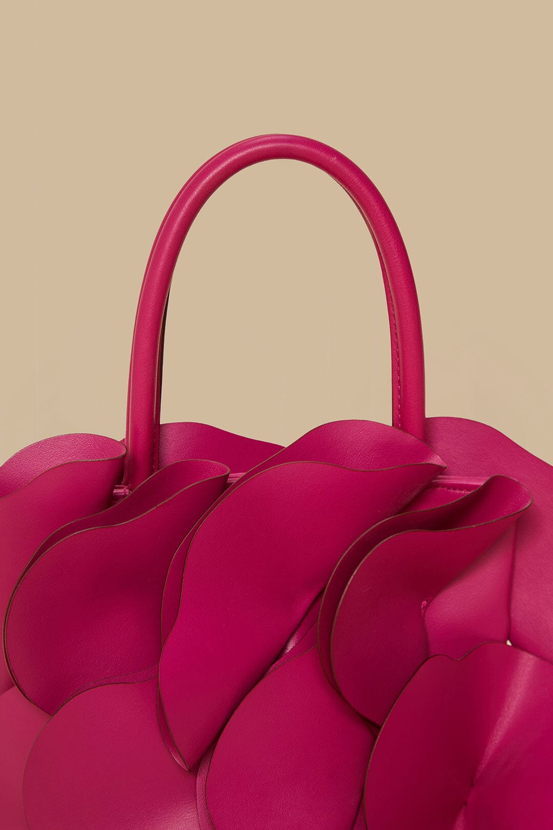 SAC FLEUR EN CUIR FUCHSIA