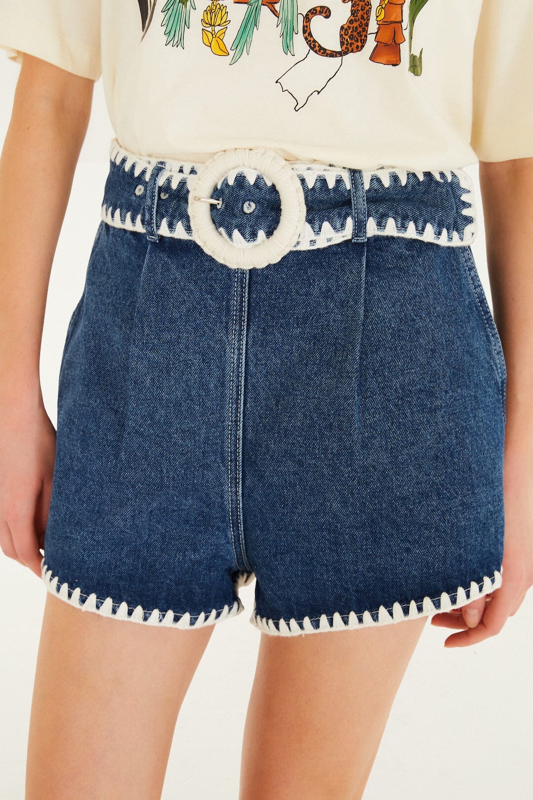 Denim Crochet Embroidery Belted Shorts