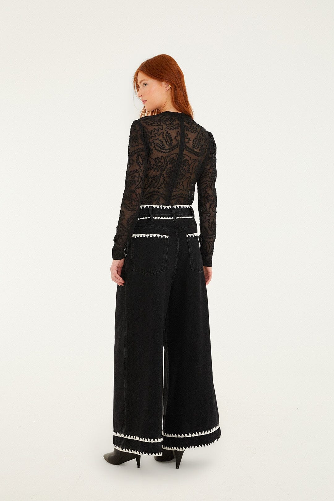 フラミンゴ Black Crochet Embroidery Wide-Leg Denim Pants | FARM Rio