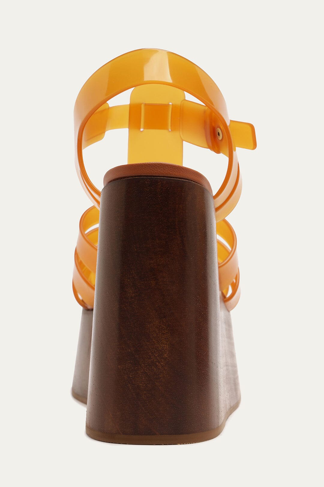 Sandale compensée beige style pêcheur en gelée