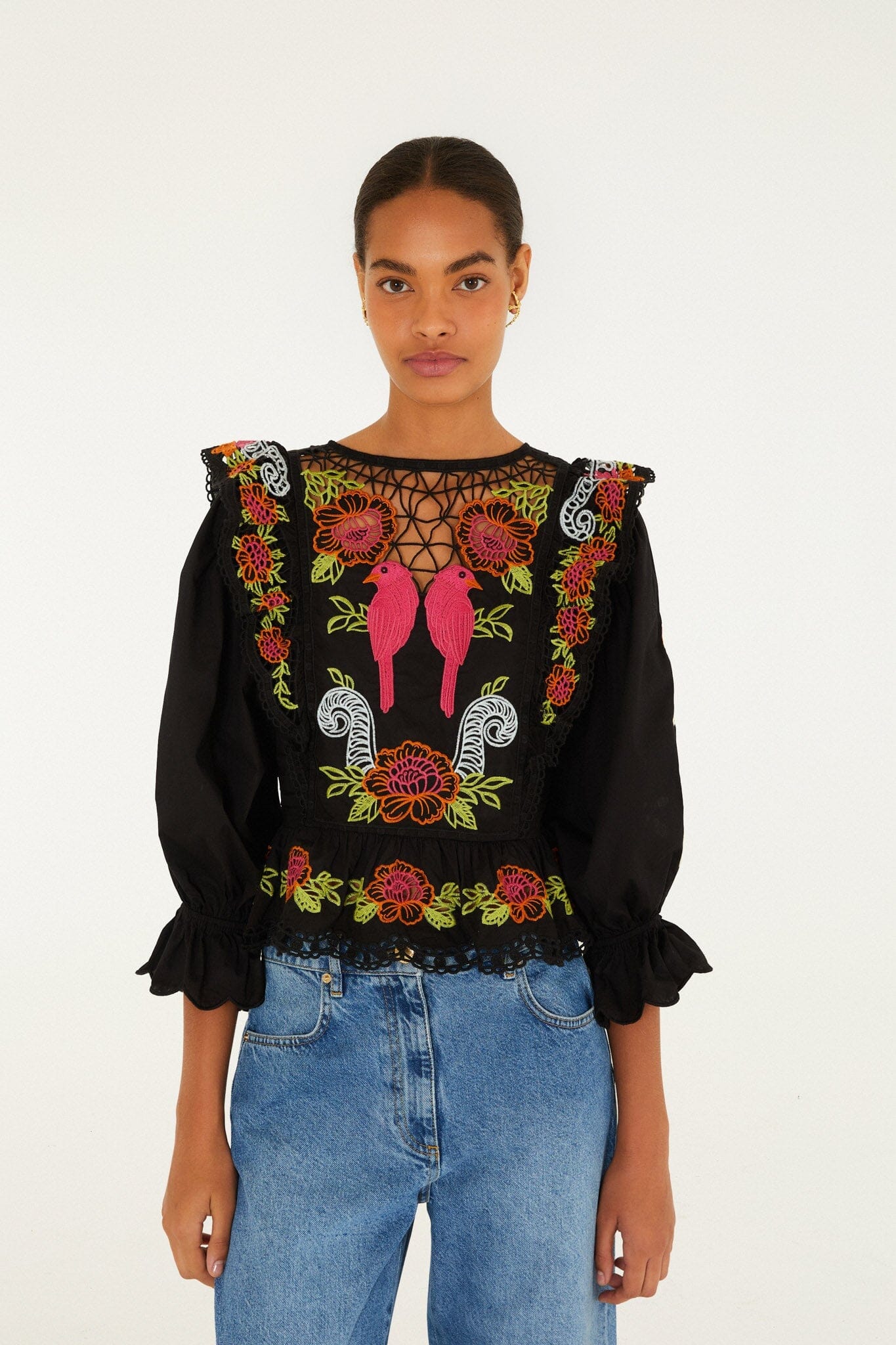 MUJERES Y FLORES SCHWARZE RICHILIEU-BLUSE