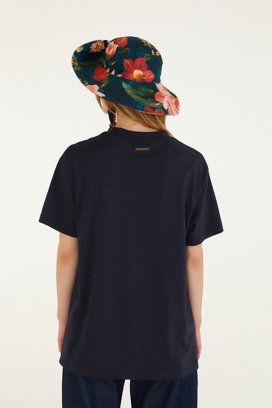 T-Shirt mit Wildblumenmuster, marineblau