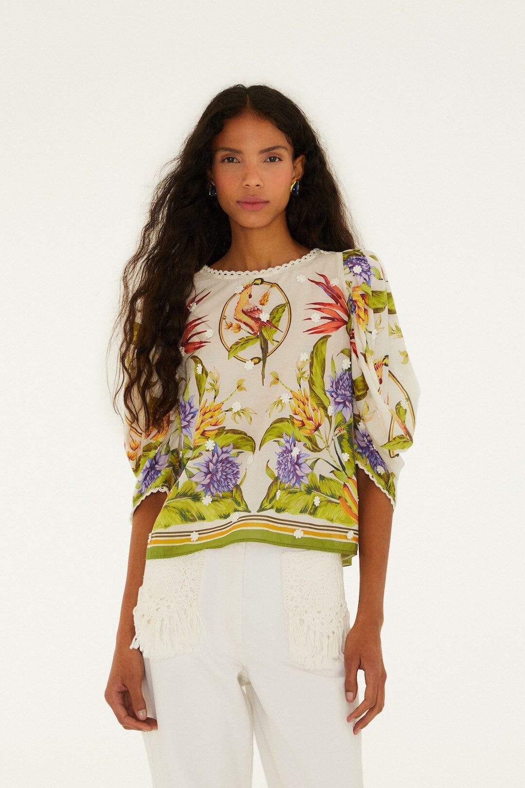 Sandfarbener tropischer Schal Bluse