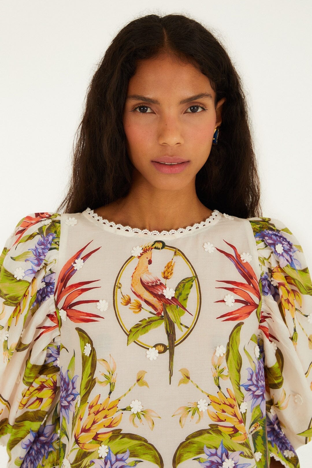 Sandfarbener tropischer Schal Bluse