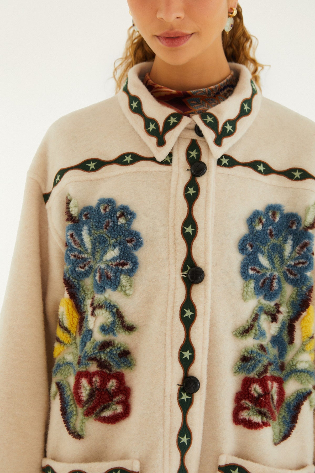 Lunar Boho Fleece-Mantel mit Knöpfen