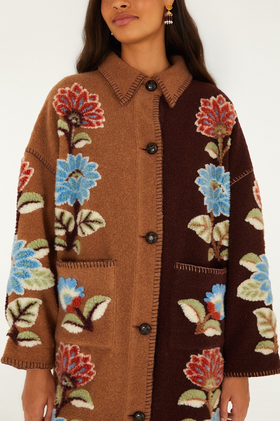 Abrigo midi de forro polar con estampado floral mixto Delhi