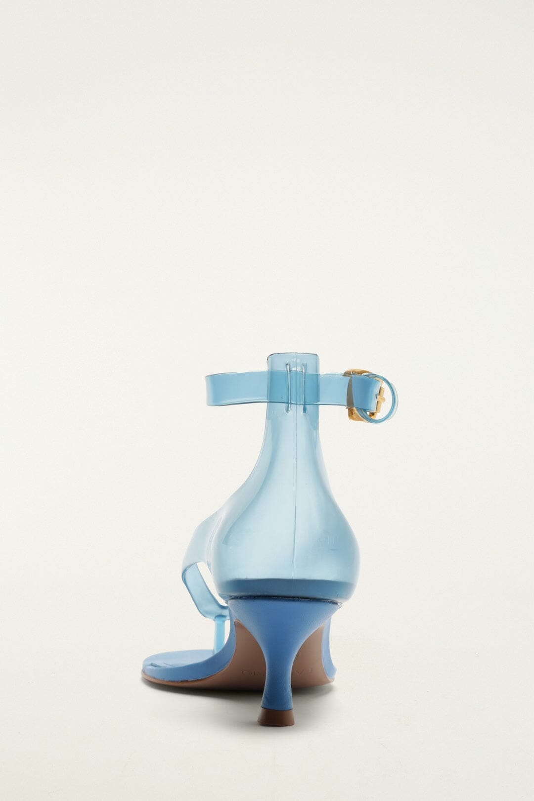 Sandales à talon bleu gelée