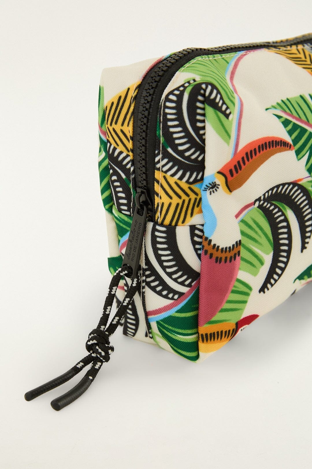 TOUCAN AVEC FEUILLAGE GRANDE POCHE