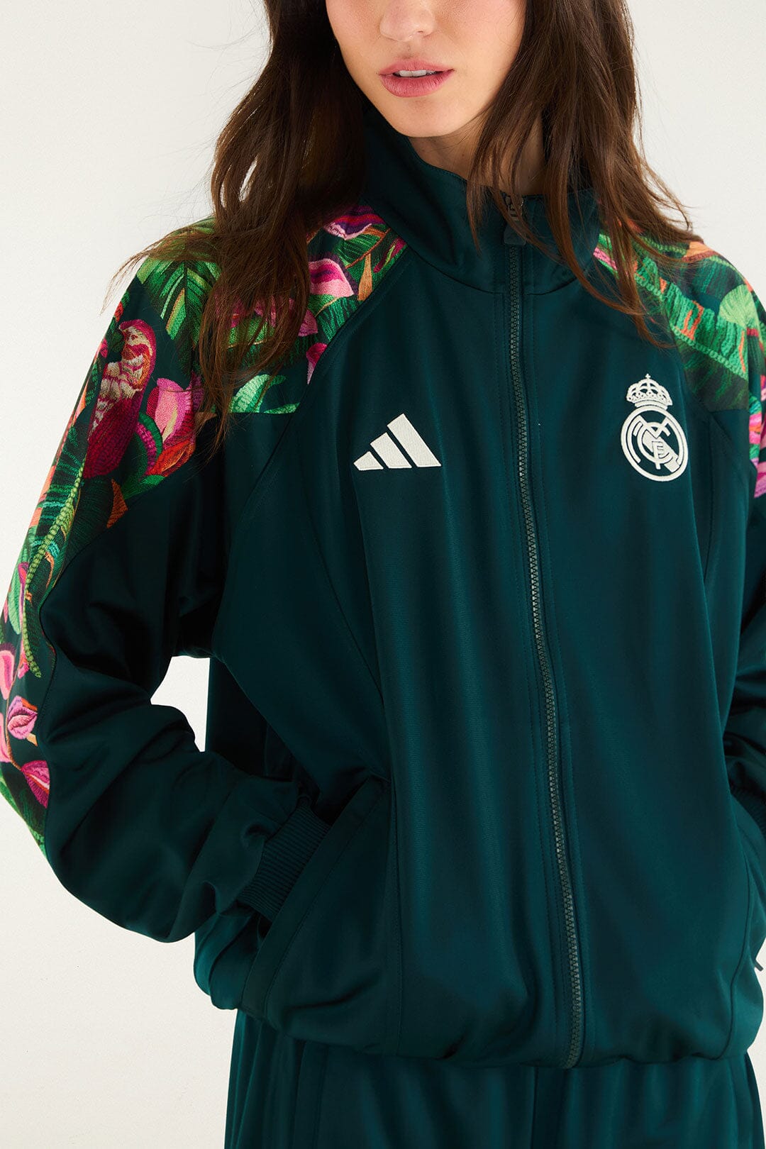 Chaqueta Adidas verde follaje auténtico