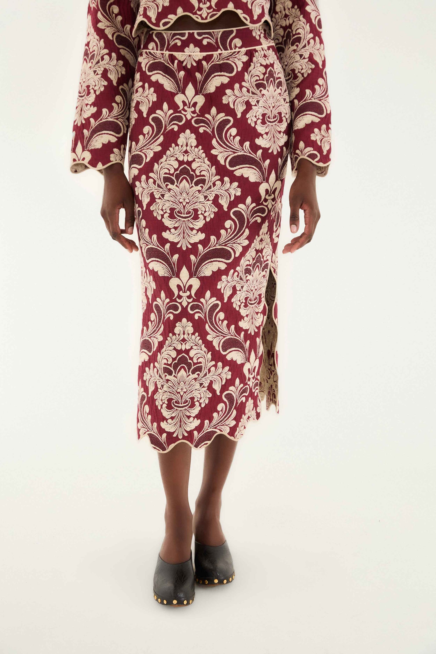 FARM Rio model wearing the Bicolor Jacquard Waves Midi Skirt