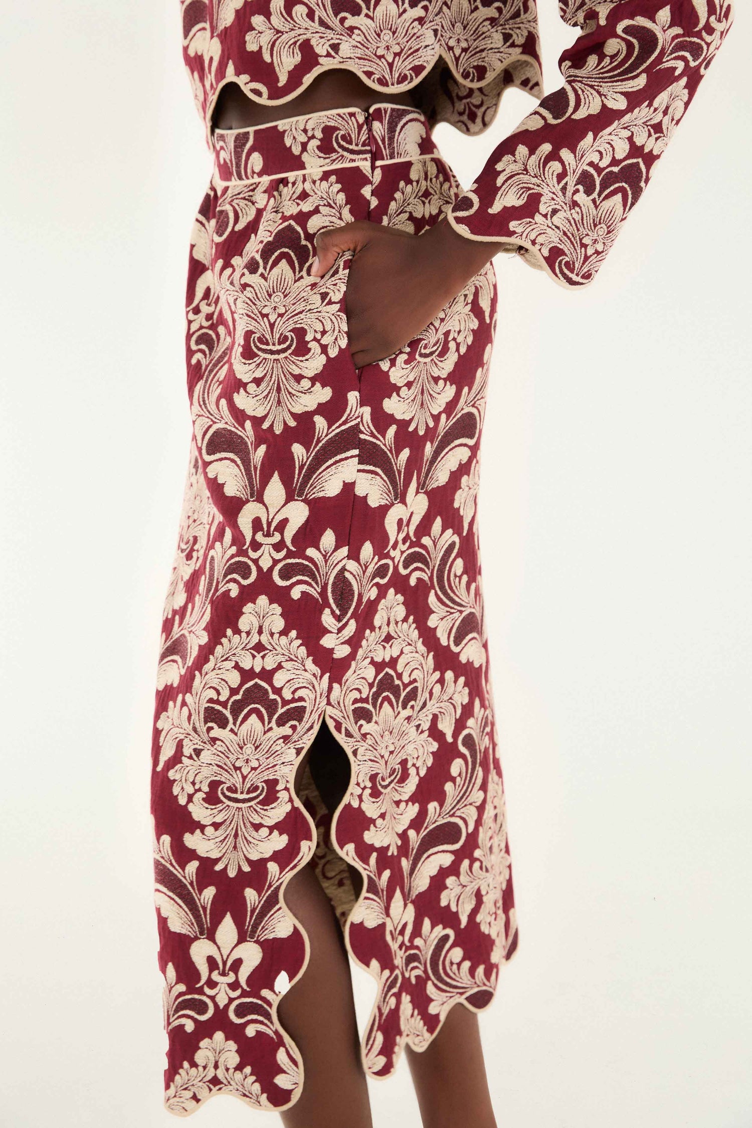 FARM Rio model wearing the Bicolor Jacquard Waves Midi Skirt