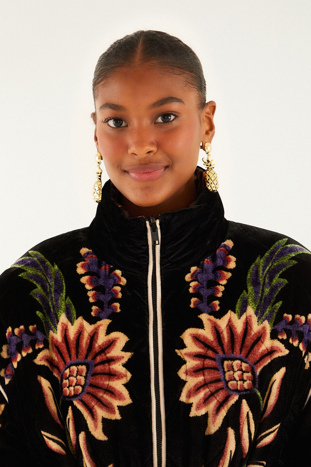 FARM Rio model wearing the Black Marvelous Garden Puffer Jacket