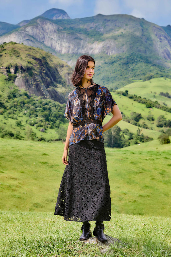 Black Snakes Bouquet Blouse | FARM Rio