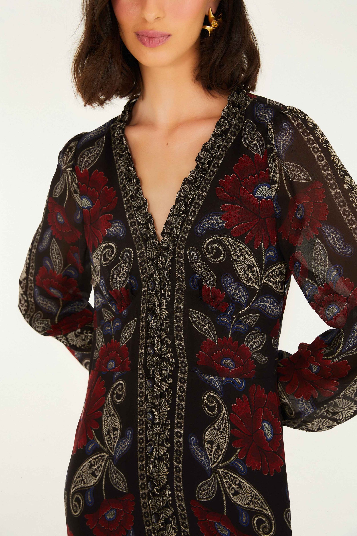 FARM Rio model wearing the Black Valentina Ruffled Long Sleeve Midi Dress