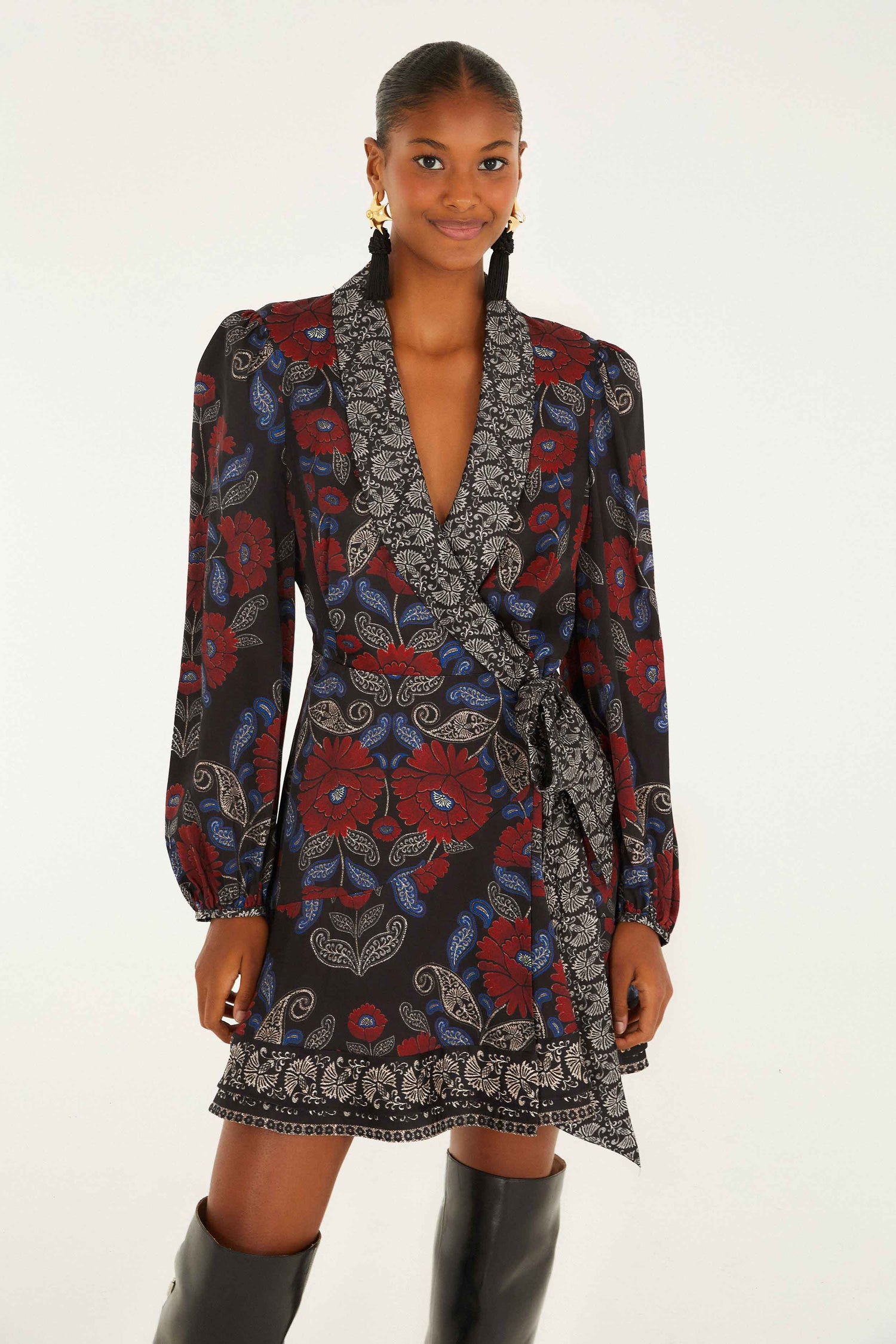 FARM Rio model wearing the Black Valentina Wrap Lenzing� Ecovero� Viscose Mini Dress