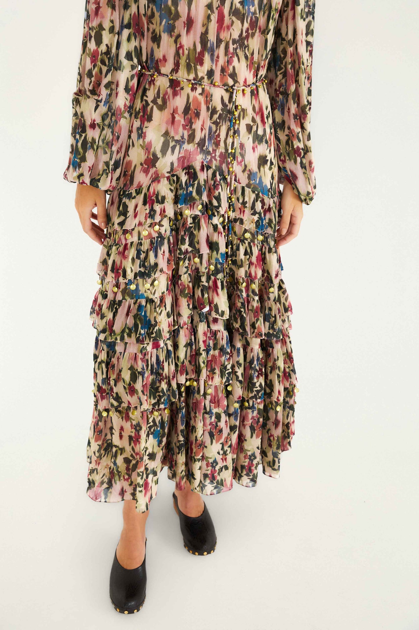 FARM Rio model wearing the Blurry Tiny Flowers Pink Long Sleeve Maxi Dress